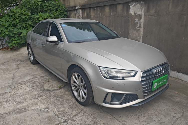Used Audi A4L 2019 40 TFSI Fashion Edition China VI Emission Standard Exterior 1