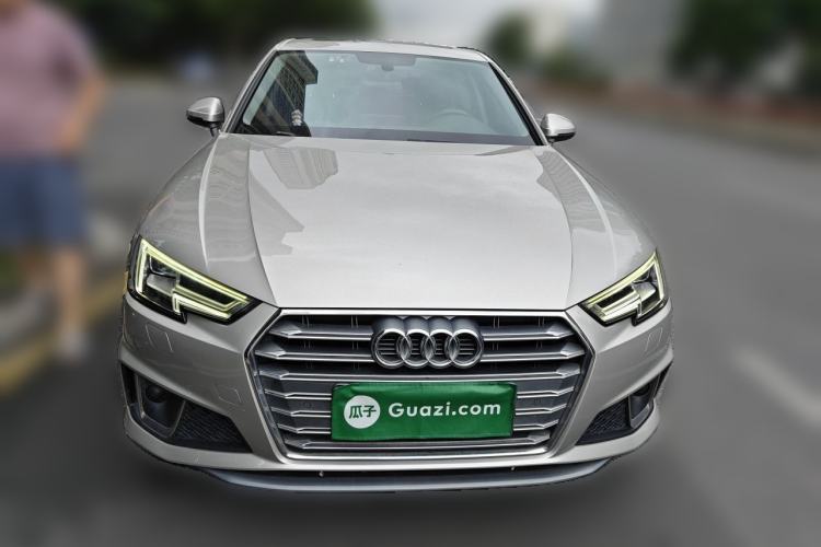 Used Audi A4L 2019 40 TFSI Fashion Edition China VI Emission Standard Exterior 1