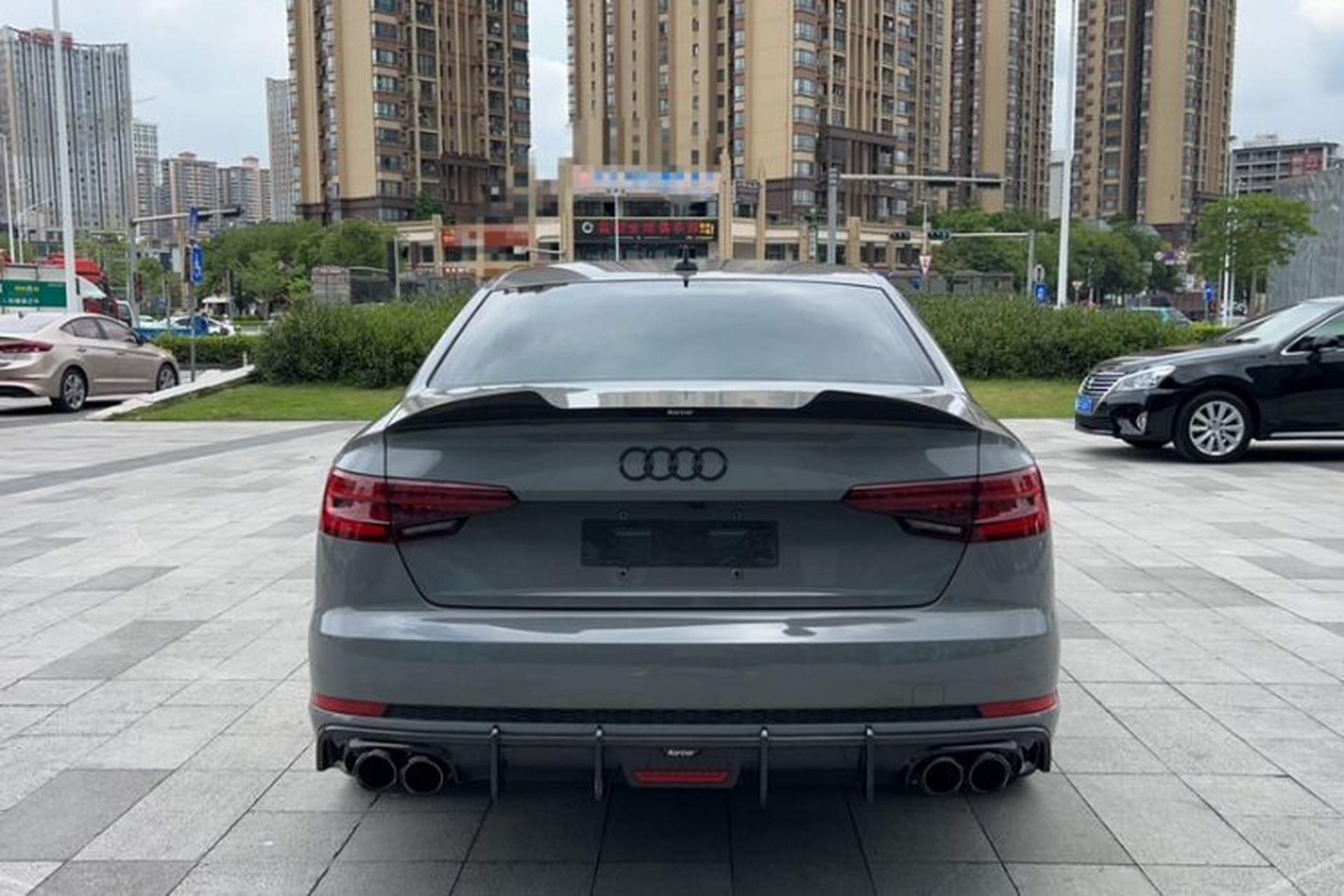 Used Audi A4L 2019 40 TFSI Fashion Edition China VI Emission Standard Exterior 2