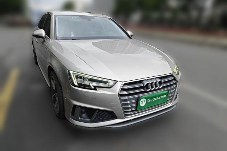 Used Audi A4L 2019 40 TFSI Fashion Edition China VI Emission Standard Exterior 2