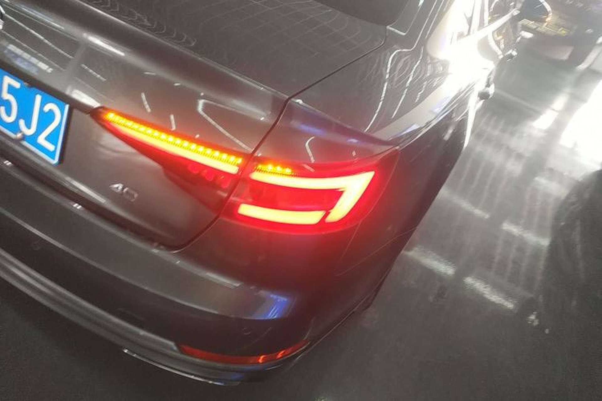 Used Audi A4L 2019 40 TFSI Ambition China VI Exterior 3