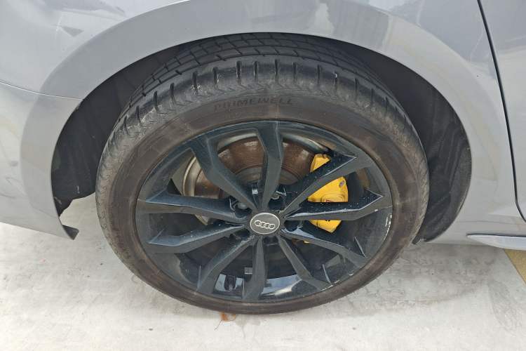 Used Audi A4L 2019 40 TFSI Fashion Version China V Exterior 3