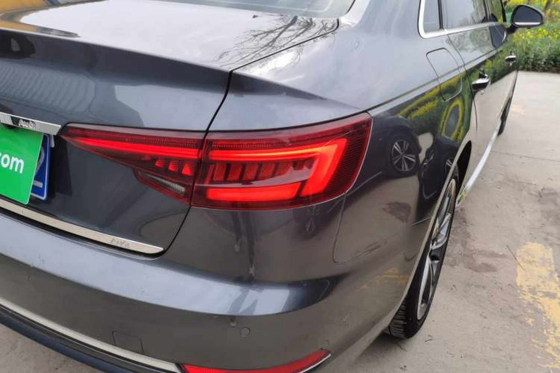 Used Audi A4L 2019 40 TFSI Ambition China VI Exterior 3