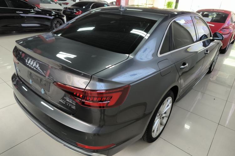 Used Audi A4L 2019 40 TFSI Fashion Edition China VI Emission Standard Exterior 5