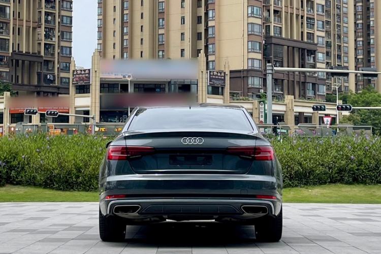 Used Audi A4L 2019 40 TFSI Fashion Edition China VI Emission Standard Exterior 5