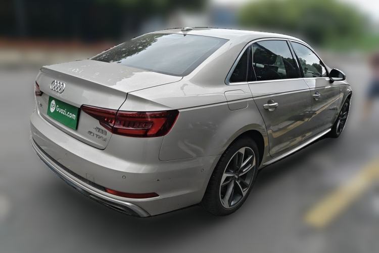 Used Audi A4L 2019 40 TFSI Fashion Edition China VI Emission Standard Exterior 5