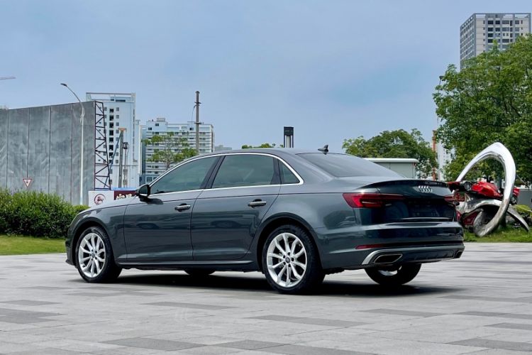 Used Audi A4L 2019 40 TFSI Fashion Edition China VI Emission Standard Exterior 7