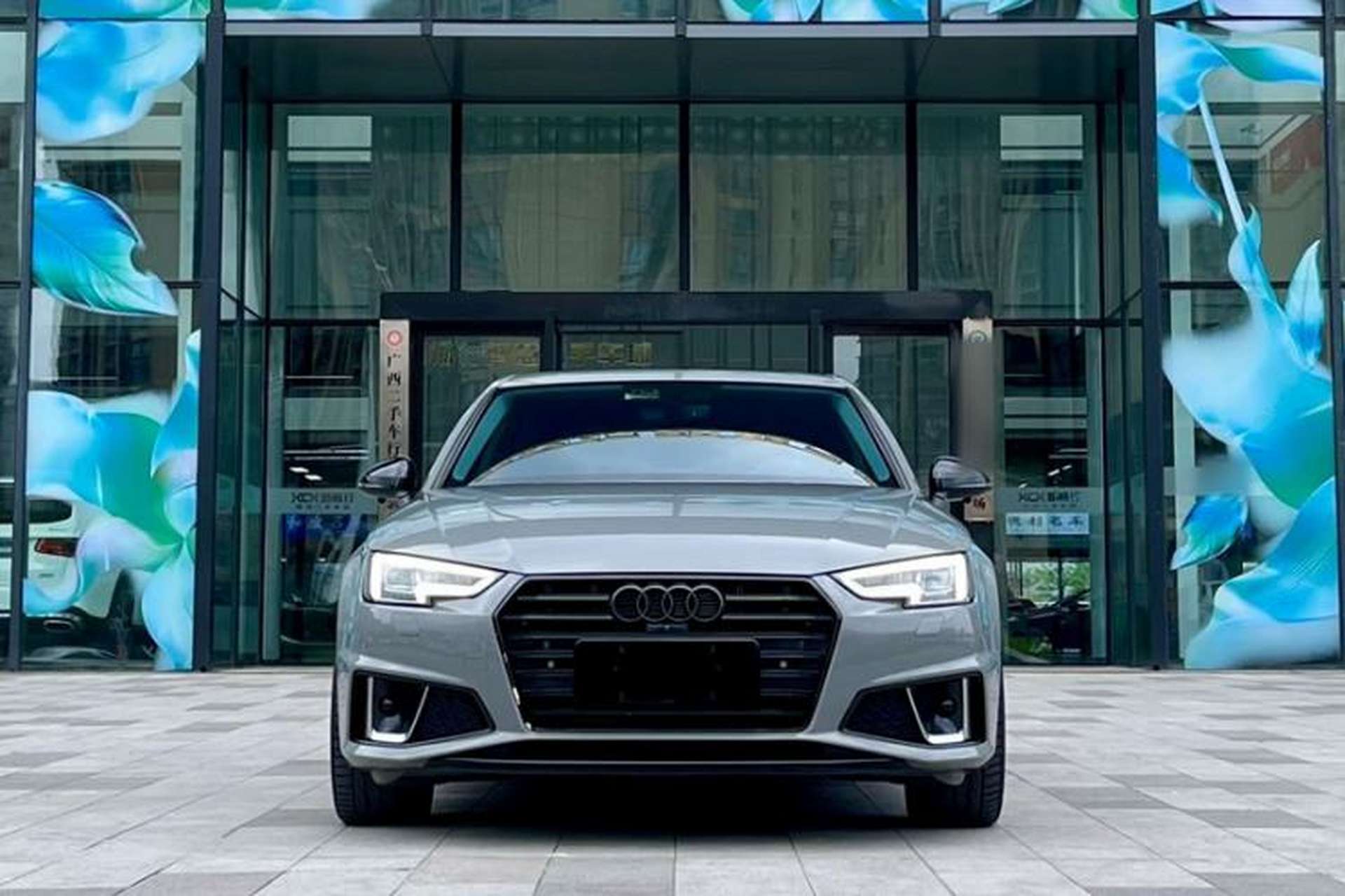 Used Audi A4L 2019 40 TFSI Fashion Edition China VI Emission Standard Exterior 7