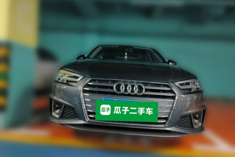 Used Audi A4L 2019 40 TFSI Fashion Edition China VI Emission Standard Front