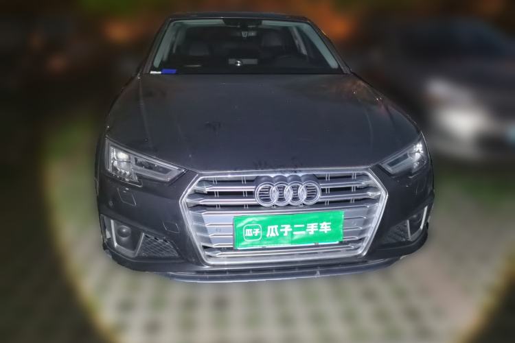Used Audi A4L 2019 40 TFSI Fashion Edition China VI Emission Standard Front