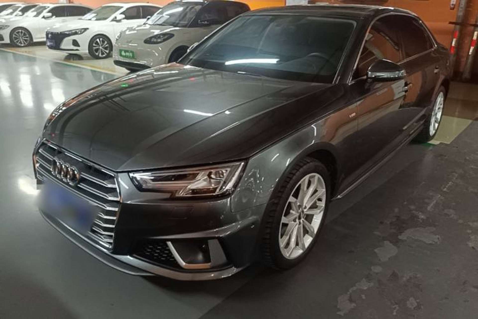 Used Audi A4L 2019 40 TFSI Fashion Edition China VI Emission Standard Front Left 45 Deg