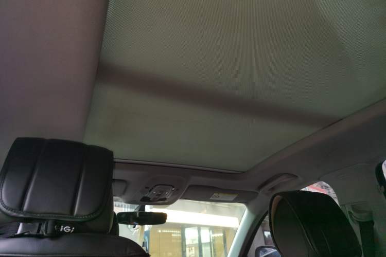 Used Audi A4L 2019 40 TFSI Ambition China VI Headliner