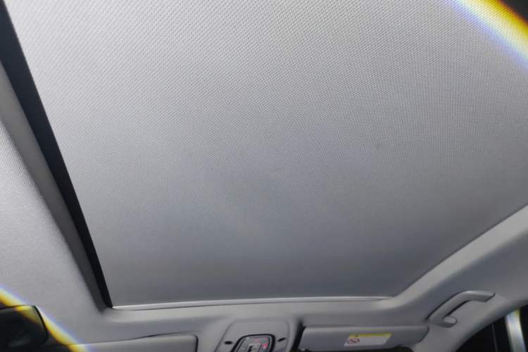 Used Audi A4L 2019 40 TFSI Fashion Edition China VI Emission Standard Headliner