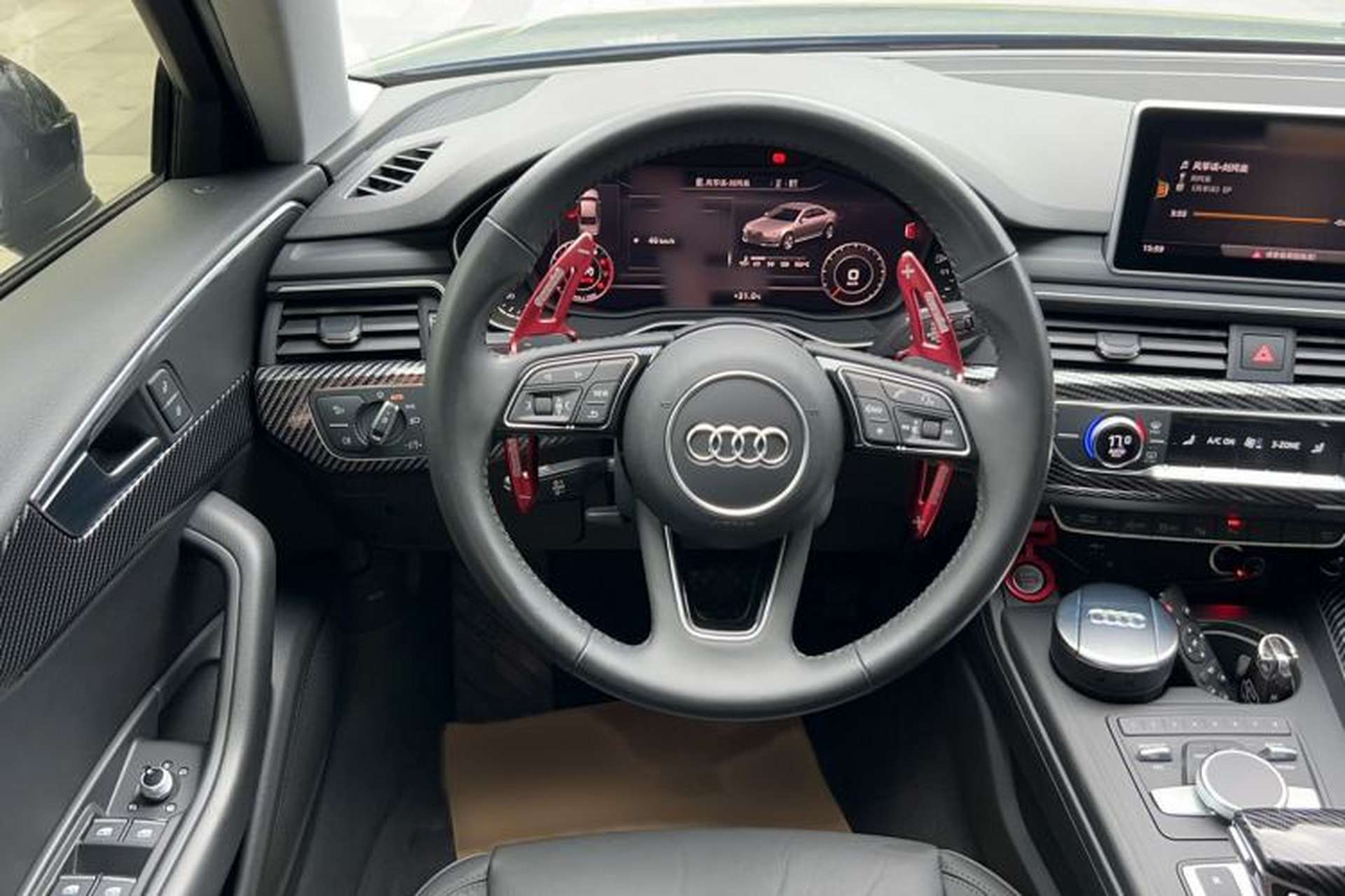 Used Audi A4L 2019 40 TFSI Fashion Edition China VI Emission Standard Interior 3
