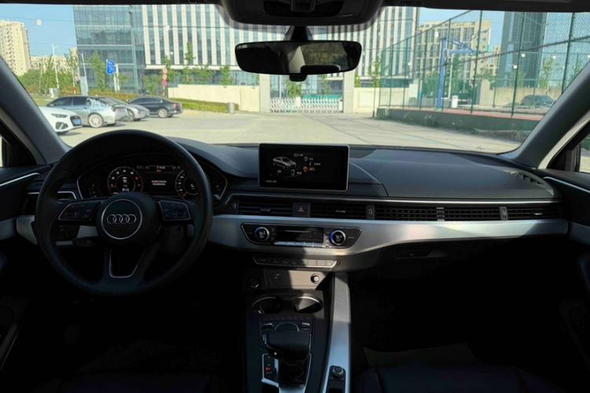 Used Audi A4L 2019 40 TFSI Fashion Edition China VI Emission Standard Interior 3