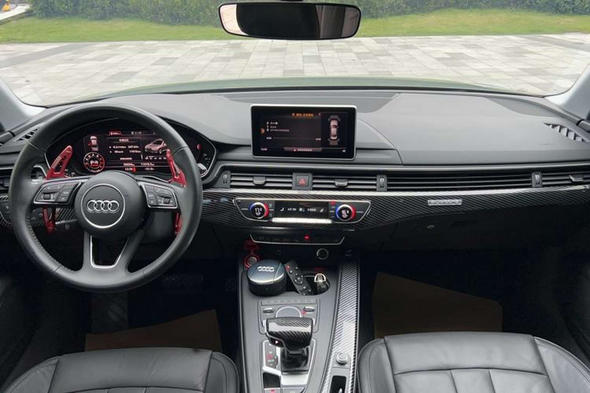 Used Audi A4L 2019 40 TFSI Fashion Edition China VI Emission Standard Interior 4