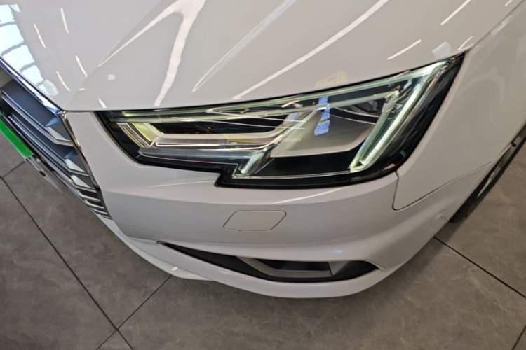 Used Audi A4L 2019 40 TFSI Fashion Edition China VI Emission Standard Left Front Headlight
