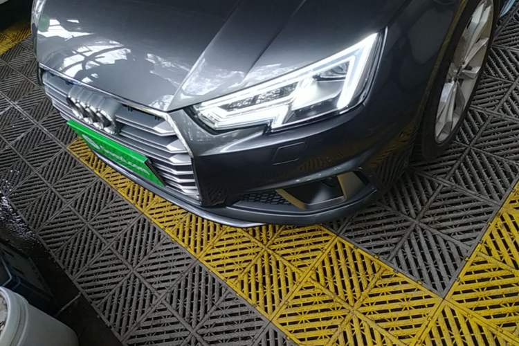 Used Audi A4L 2019 40 TFSI Fashion Edition China VI Emission Standard Left Front Headlight