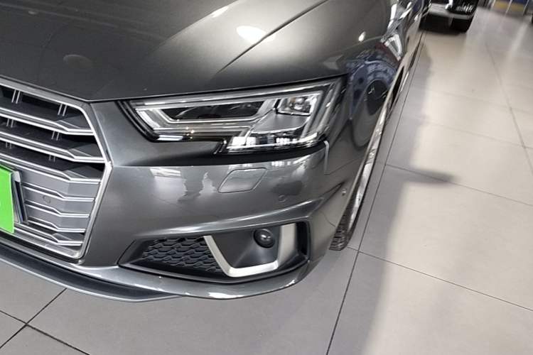 Used Audi A4L 2019 40 TFSI Fashion Edition China VI Emission Standard Left Front Headlight