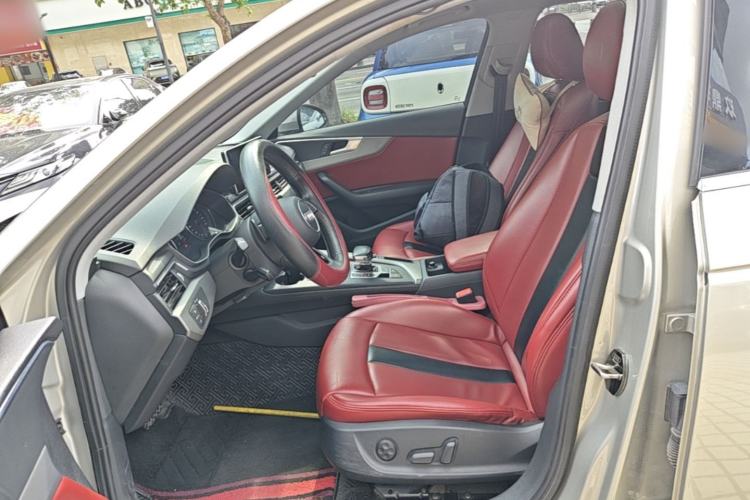 Used Audi A4L 2019 40 TFSI Ambition China VI Left Front Seat