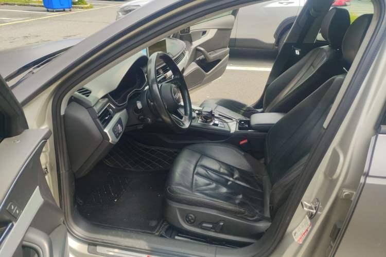 Used Audi A4L 2019 40 TFSI Fashion Version China V Left Front Seat