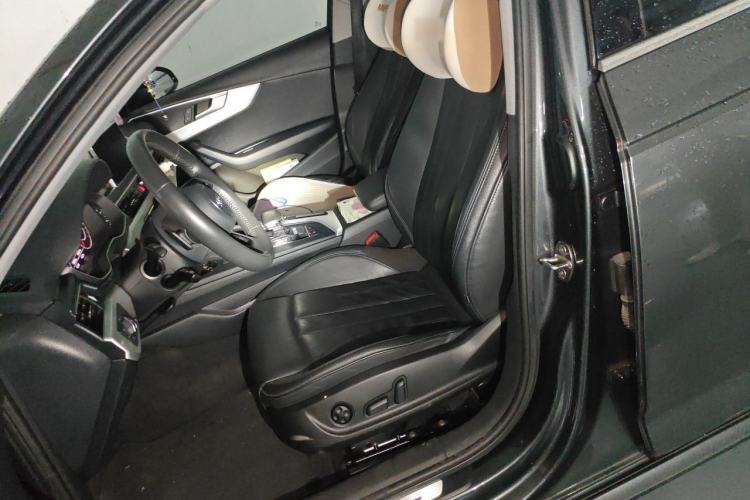 Used Audi A4L 2019 40 TFSI Fashion Version China V Left Front Seat