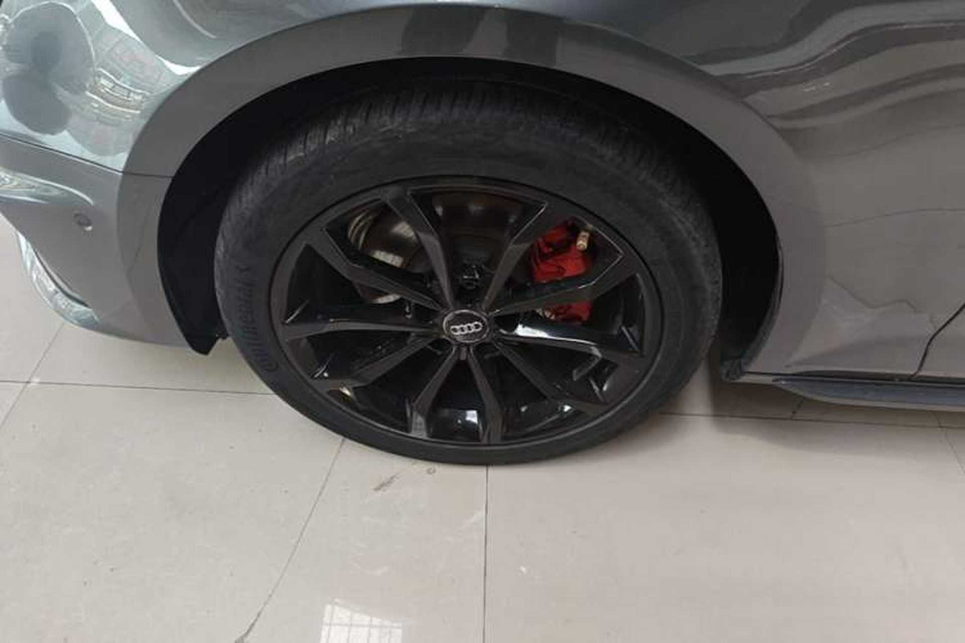 Used Audi A4L 2019 40 TFSI Fashion Edition China VI Emission Standard Left Front Wheel Hub