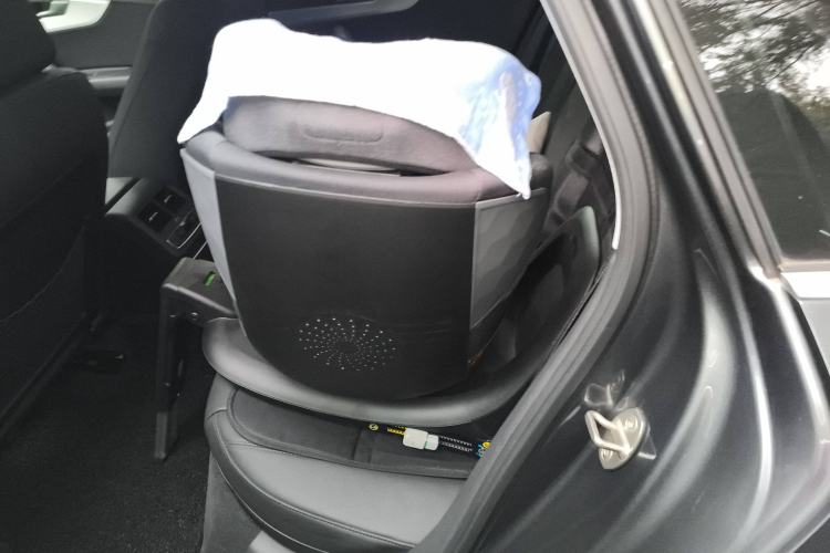 Used Audi A4L 2019 40 TFSI Fashion Edition China VI Emission Standard Left Rear Seat