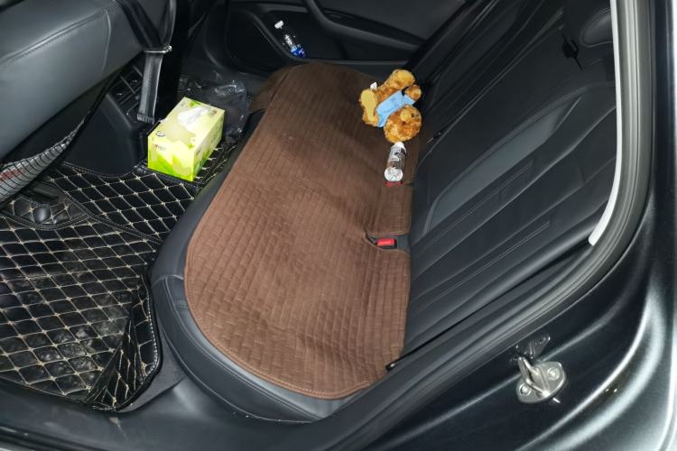 Used Audi A4L 2019 40 TFSI Fashion Version China V Left Rear Seat