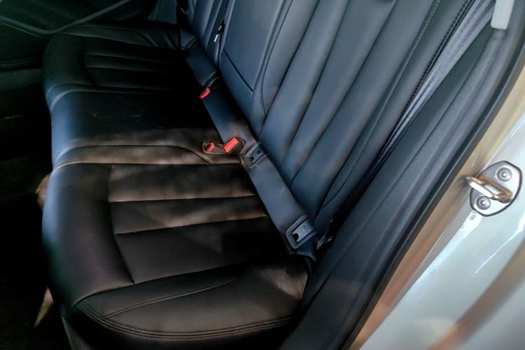 Used Audi A4L 2019 40 TFSI Ambition China VI Left Rear Seat