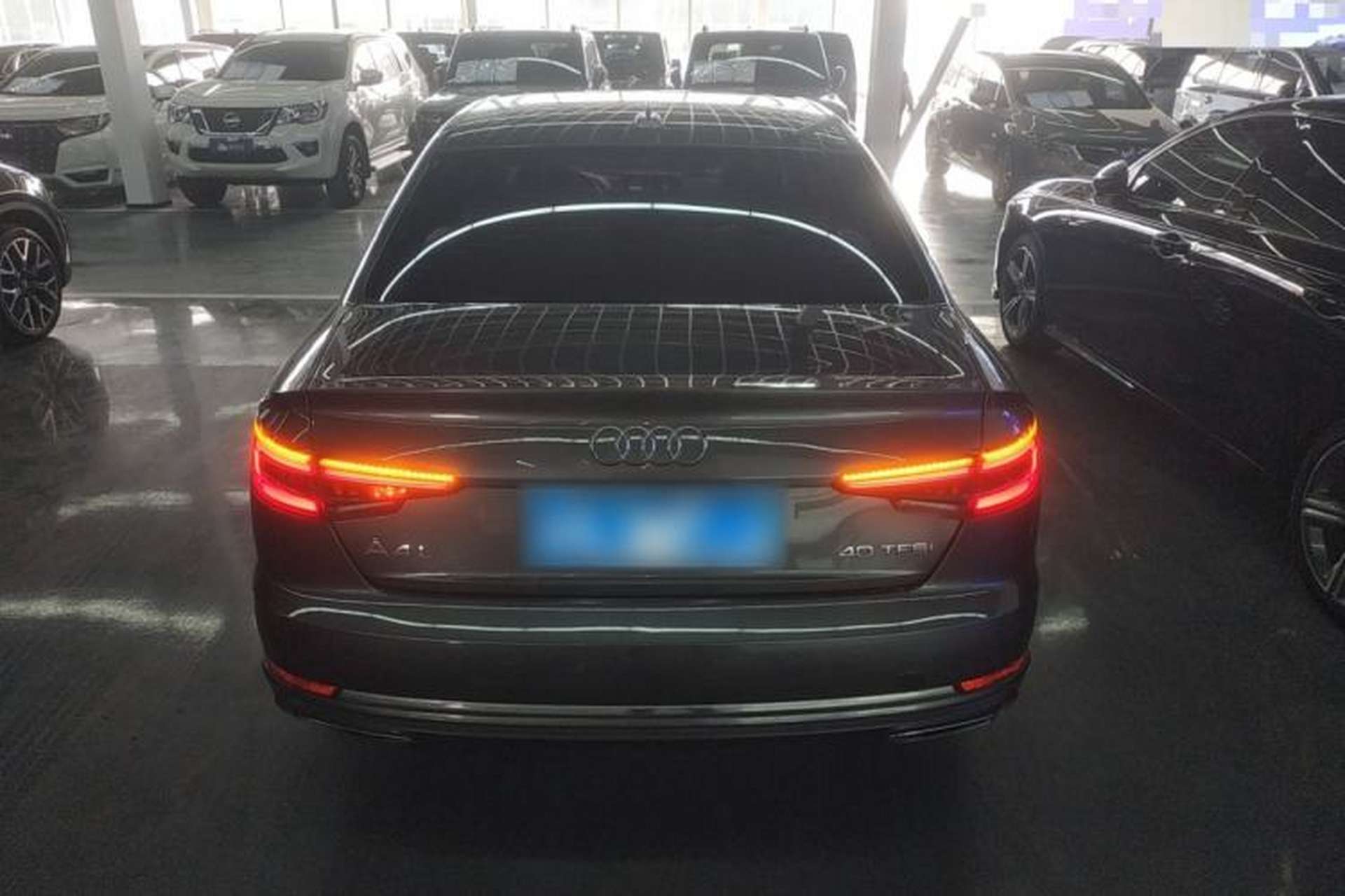 Used Audi A4L 2019 40 TFSI Ambition China VI Rear