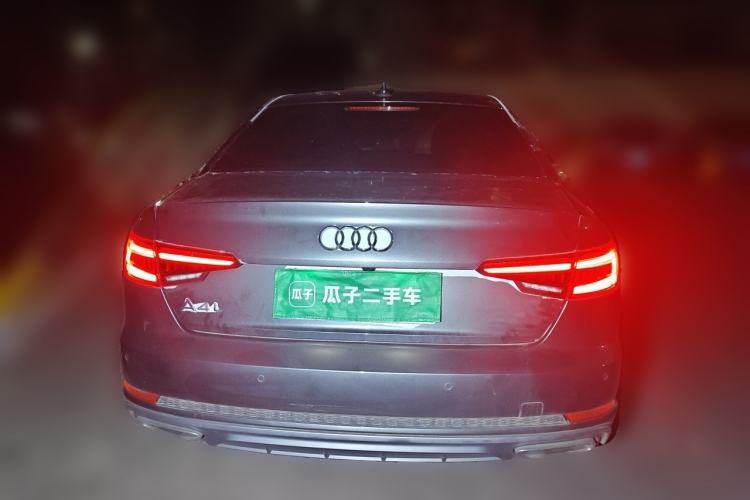 Used Audi A4L 2019 40 TFSI Fashion Edition China VI Emission Standard Rear
