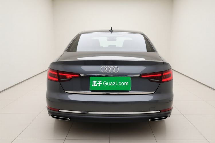Used Audi A4L 2019 40 TFSI Ambition China VI Rear