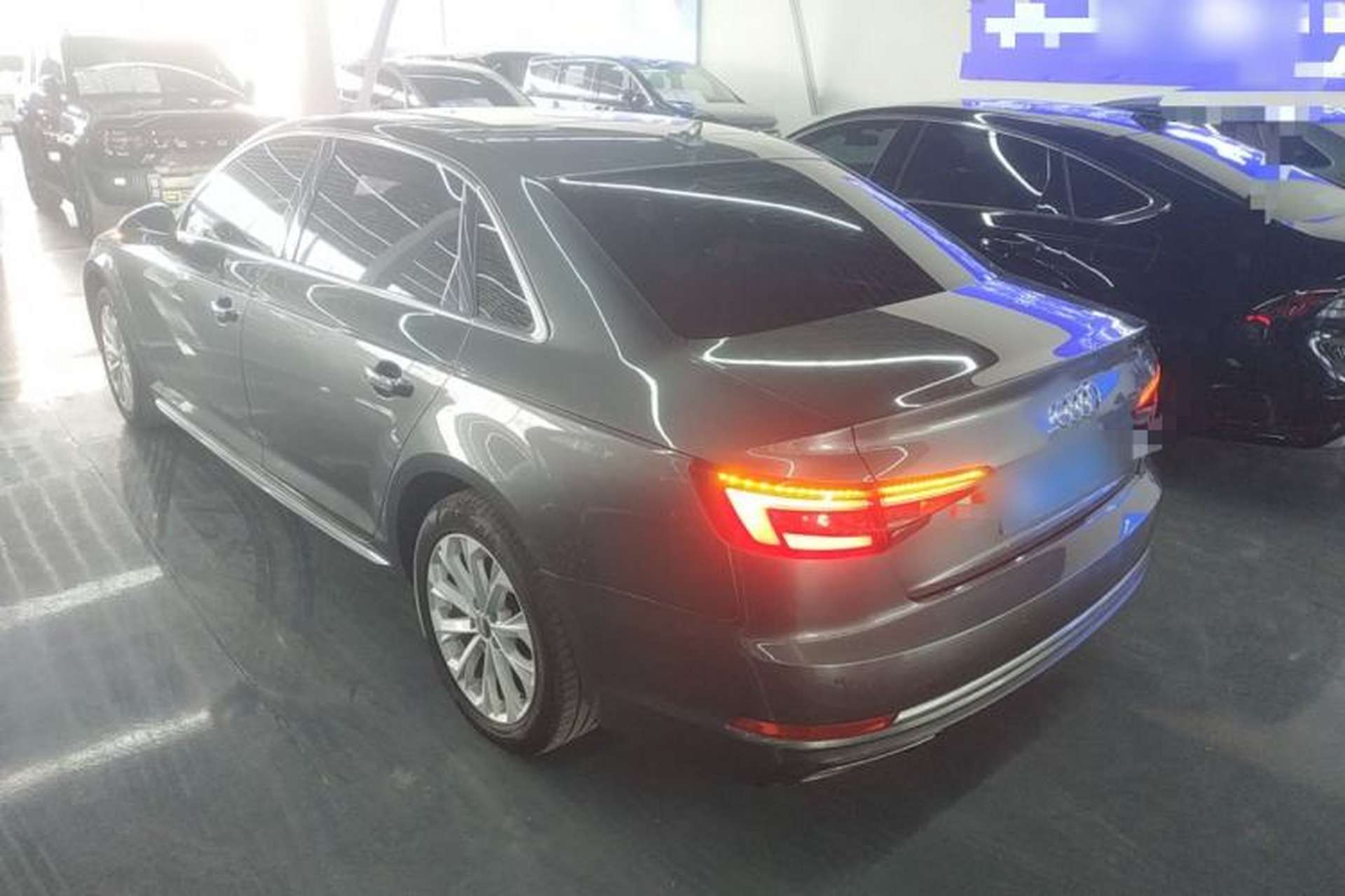 Used Audi A4L 2019 40 TFSI Ambition China VI Rear Left 45 Deg