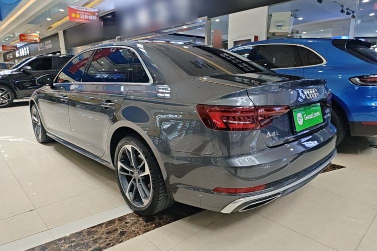Used Audi A4L 2019 40 TFSI Fashion Edition China VI Emission Standard Rear Left 45 Deg