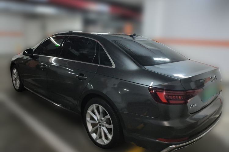 Used Audi A4L 2019 40 TFSI Fashion Edition China VI Emission Standard Rear Left 45 Deg
