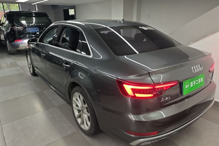 Used Audi A4L 2019 40 TFSI Fashion Edition China VI Emission Standard Rear Left 45 Deg