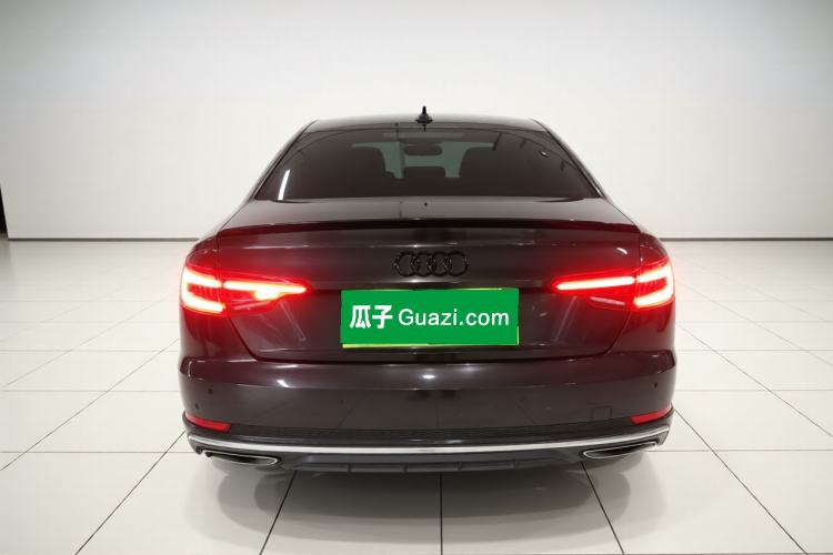 Used Audi A4L 2019 40 TFSI Fashion Edition China VI Emission Standard Rear