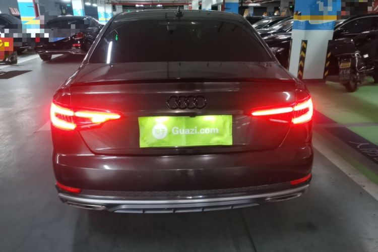 Used Audi A4L 2019 40 TFSI Fashion Edition China VI Emission Standard Rear
