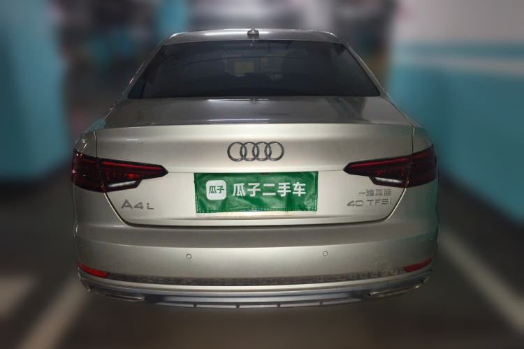 Used Audi A4L 2019 40 TFSI Fashion Edition China VI Emission Standard Rear