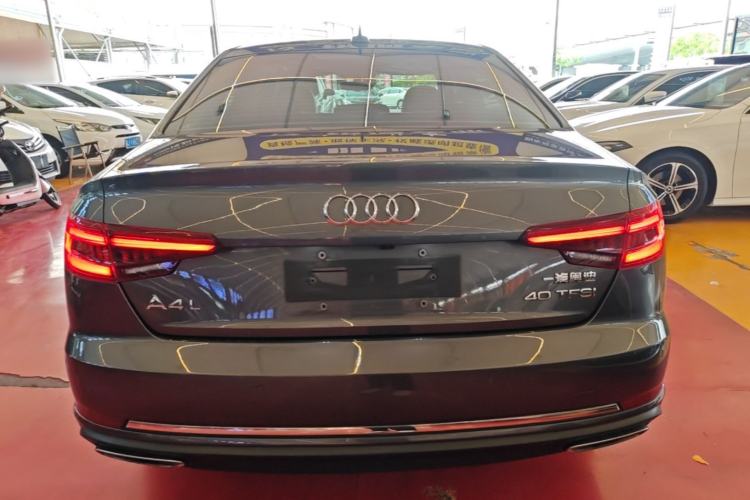 Used Audi A4L 2019 40 TFSI Ambition China VI Rear