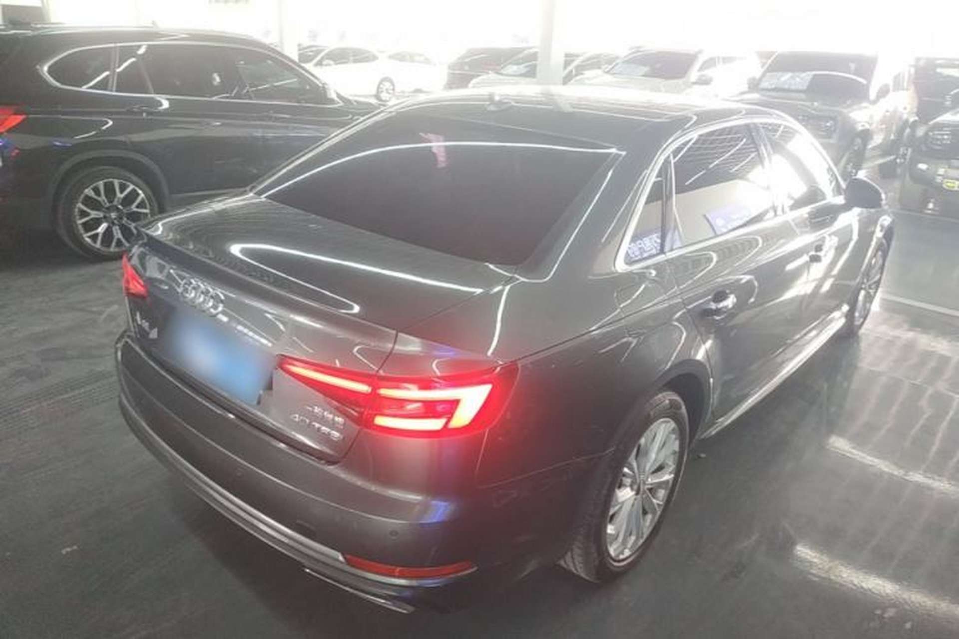 Used Audi A4L 2019 40 TFSI Ambition China VI Rear Right 45 Deg