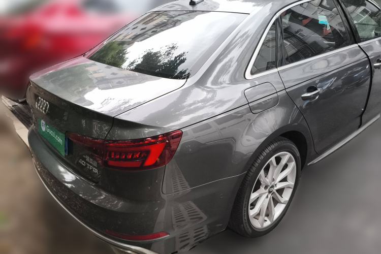 Used Audi A4L 2019 40 TFSI Fashion Edition China VI Emission Standard Rear Right 45 Deg
