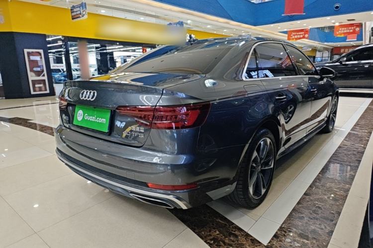 Used Audi A4L 2019 40 TFSI Fashion Edition China VI Emission Standard Rear Right 45 Deg