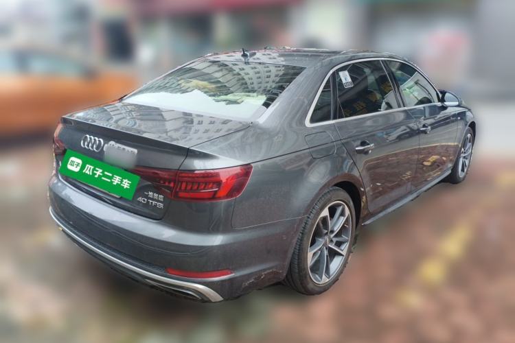 Used Audi A4L 2019 40 TFSI Fashion Edition China VI Emission Standard Rear Right 45 Deg