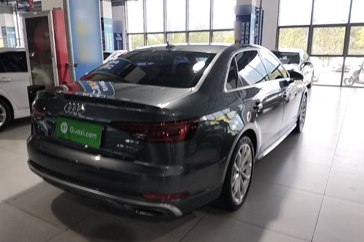 Used Audi A4L 2019 40 TFSI Fashion Edition China VI Emission Standard Rear Right 45 Deg