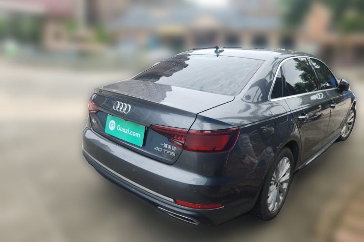 Used Audi A4L 2019 40 TFSI Ambition China VI Rear Right 45 Deg