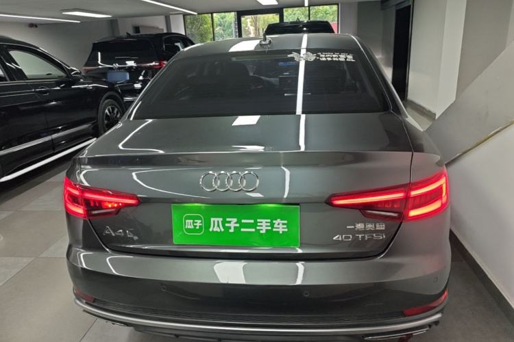 Used Audi A4L 2019 40 TFSI Fashion Edition China VI Emission Standard Rear