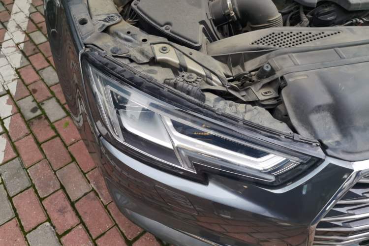 Used Audi A4L 2019 40 TFSI Ambition China VI Right Front Headlight