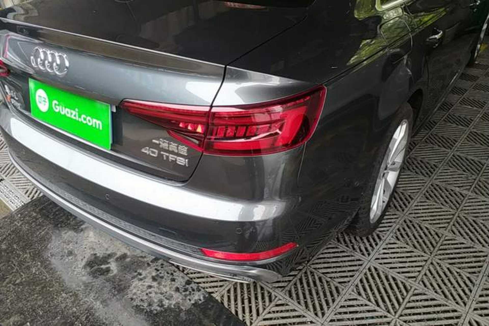 Used Audi A4L 2019 40 TFSI Fashion Edition China VI Emission Standard Right Rear Taillight
